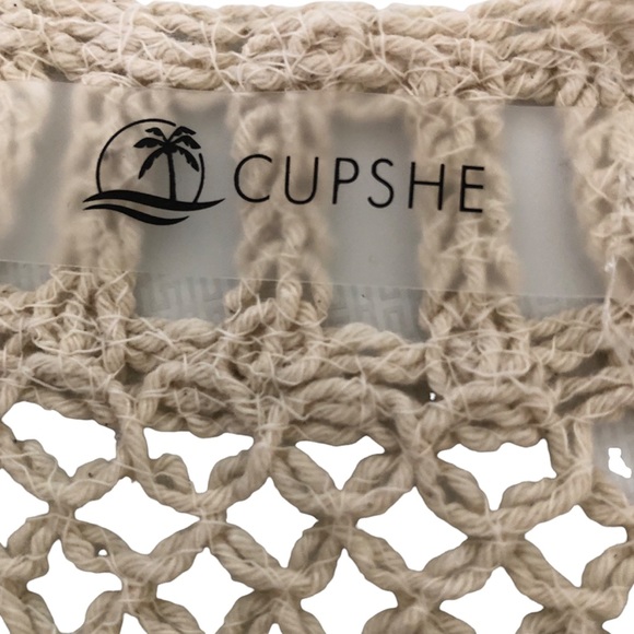 CUPSHE Beach Top Cover Crochet in Natural Colour  and Floral Detail - Picture 8 of 16